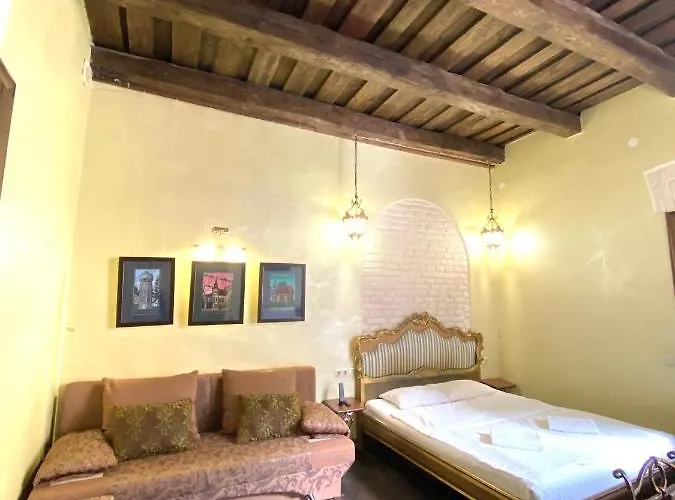 подобово на площі ринок 39 сам центр львова 公寓