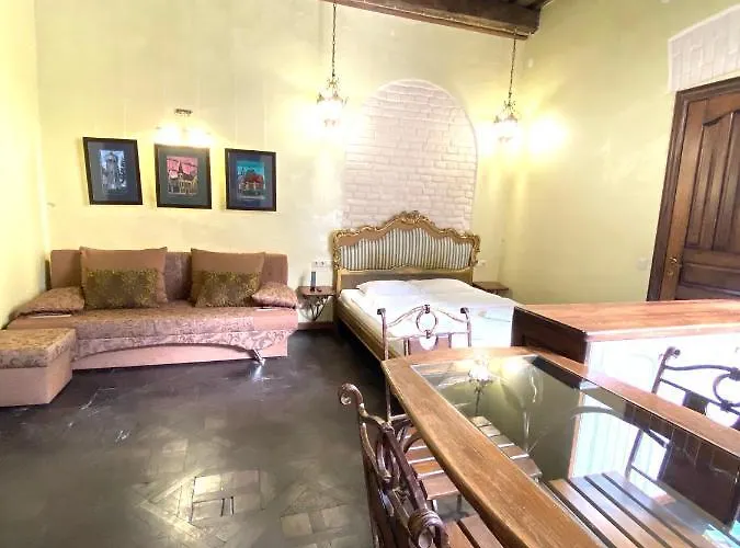 подобово на площі ринок 39 сам центр львова 公寓 利沃夫