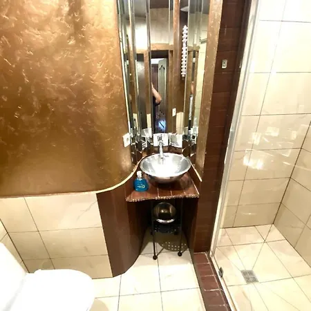 アパート подобово на площі ринок 39 сам центр львова *