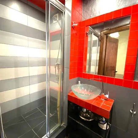 подобово на площі ринок 39 сам центр львова アパート