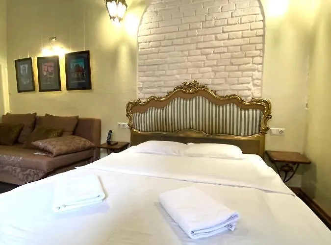 подобово на площі ринок 39 сам центр львова Apartamento