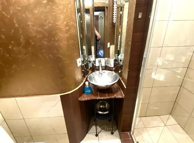 Apartamento подобово на площі ринок 39 сам центр львова *