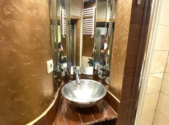 подобово на площі ринок 39 сам центр львова Apartamento